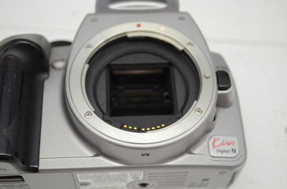 Canon キヤノン EOS Kiss Digital N ボディ デジタル一眼レフカメラ 251023i