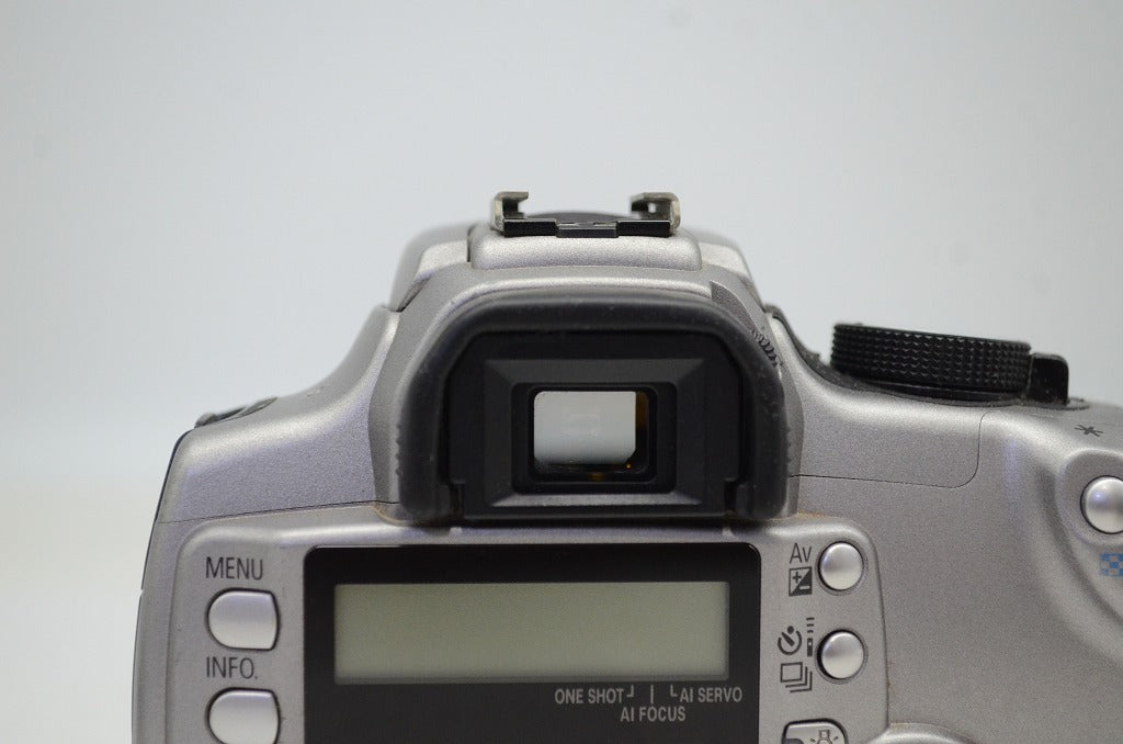 Canon キヤノン EOS Kiss Digital N ボディ デジタル一眼レフカメラ 251023i