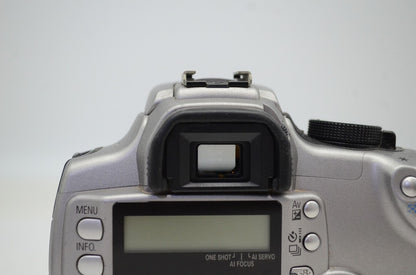 Canon キヤノン EOS Kiss Digital N ボディ デジタル一眼レフカメラ 251023i