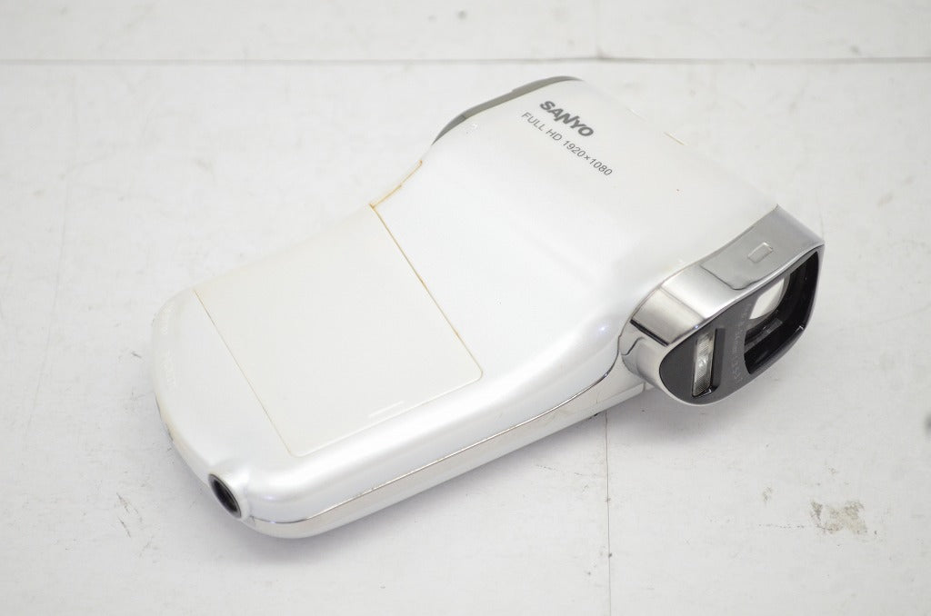 良品 SANYO サンヨー Xacti DMX-CG100 デジタルビデオカメラ ホワイト 251022a