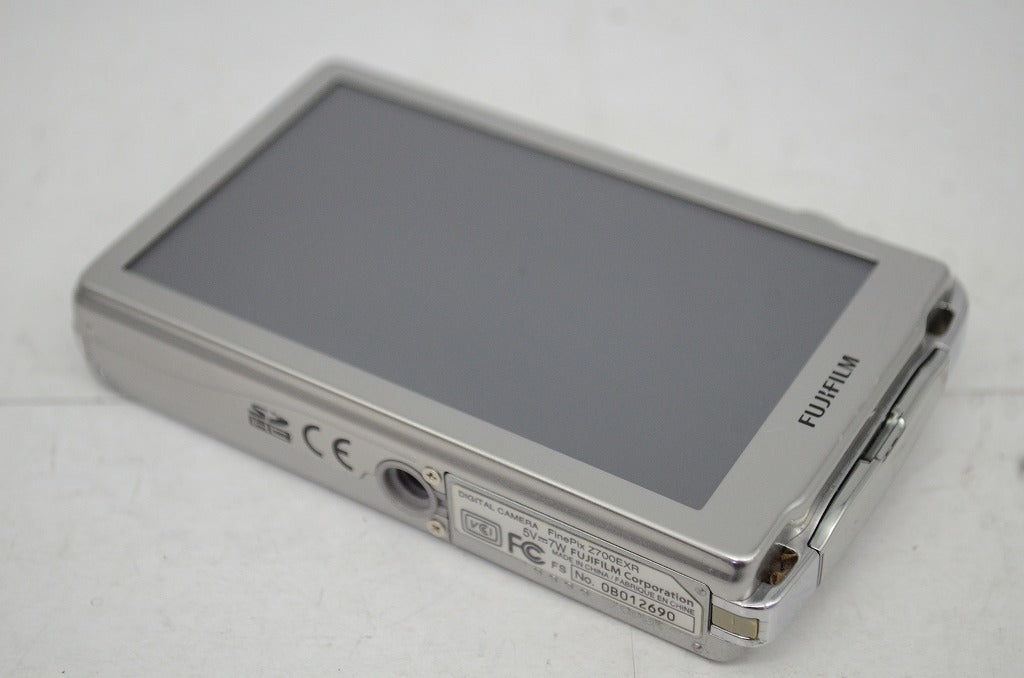 良品 FUJIFILM フジフィルム FinePix Z700EXR コンパクトデジタルカメラ シルバー 251021ab