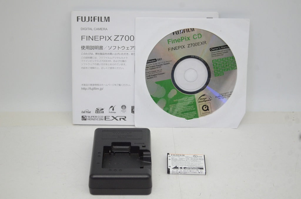 良品 FUJIFILM フジフィルム FinePix Z700EXR コンパクトデジタルカメラ シルバー 251021ab
