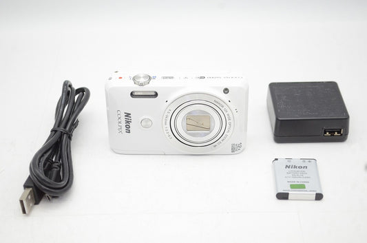 Nikon ニコン COOLPIX S6900 コンパクトデジタルカメラ ホワイト 250615k