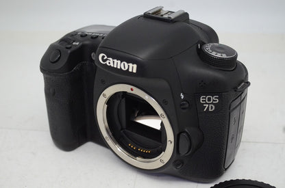 美品 Canon キヤノン EOS 7D ボディ デジタル一眼レフカメラ 251020z