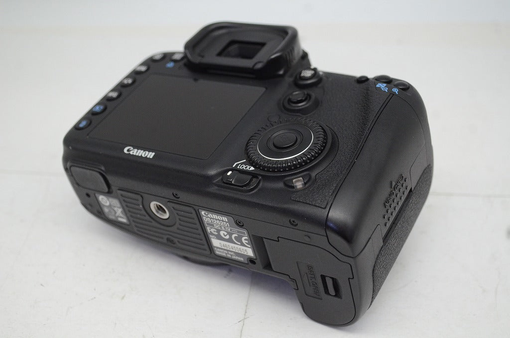 美品 Canon キヤノン EOS 7D ボディ デジタル一眼レフカメラ 251020z