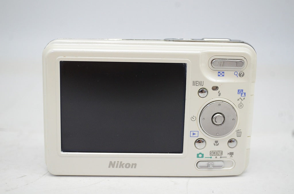 良品 Nikon ニコン COOLPIX S1 ホワイト コンパクトデジタルカメラ 251020b