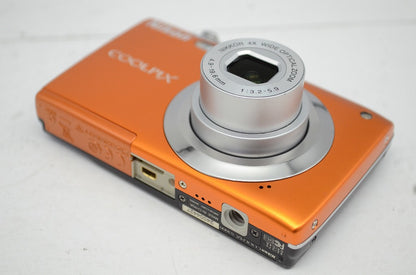 Nikon ニコン COOLPIX S3000 オレンジ コンパクトデジタルカメラ 251022i