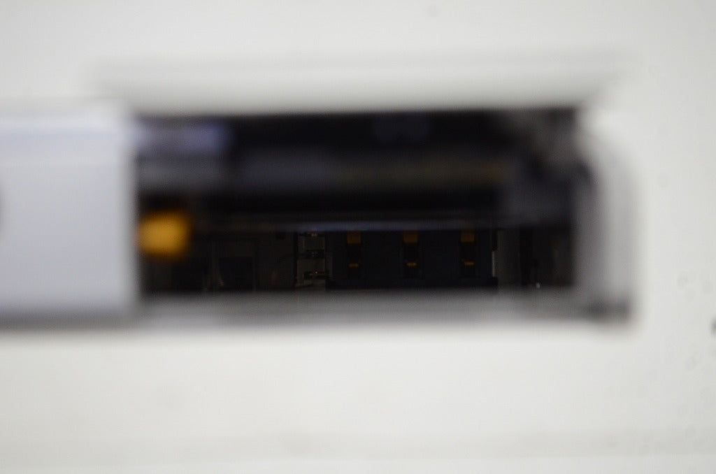 良品 FUJIFILM フジフィルム FinePix Z1 コンパクトデジタルカメラ シルバー 251022h