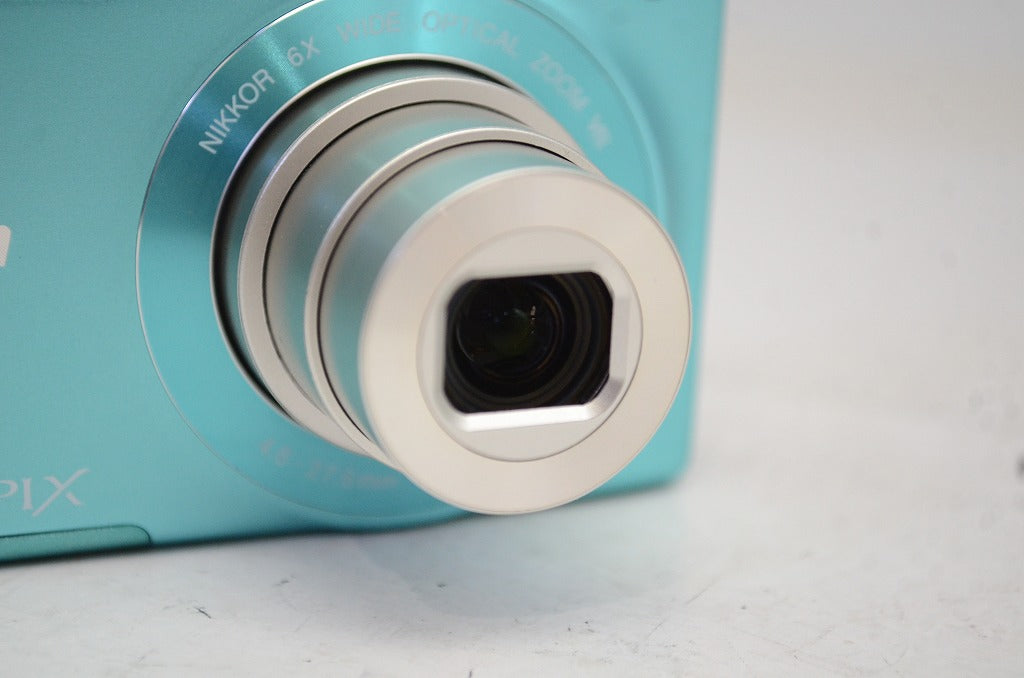 美品 Nikon ニコン COOLPIX S3300 ミントグリーン コンパクトデジタルカメラ 251022k