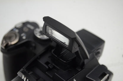 良品 Nikon ニコン COOLPIX P100 コンパクトデジタルカメラ ケース付 251023j