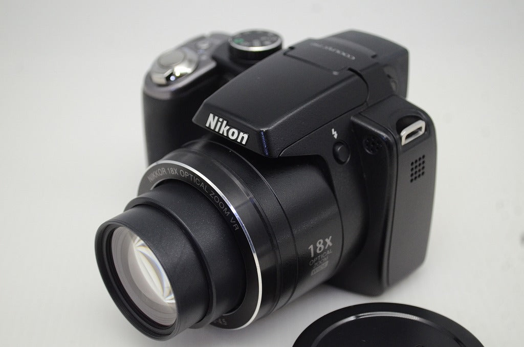良品 Nikon ニコン COOLPIX P80 コンパクトデジタルカメラ 251022g