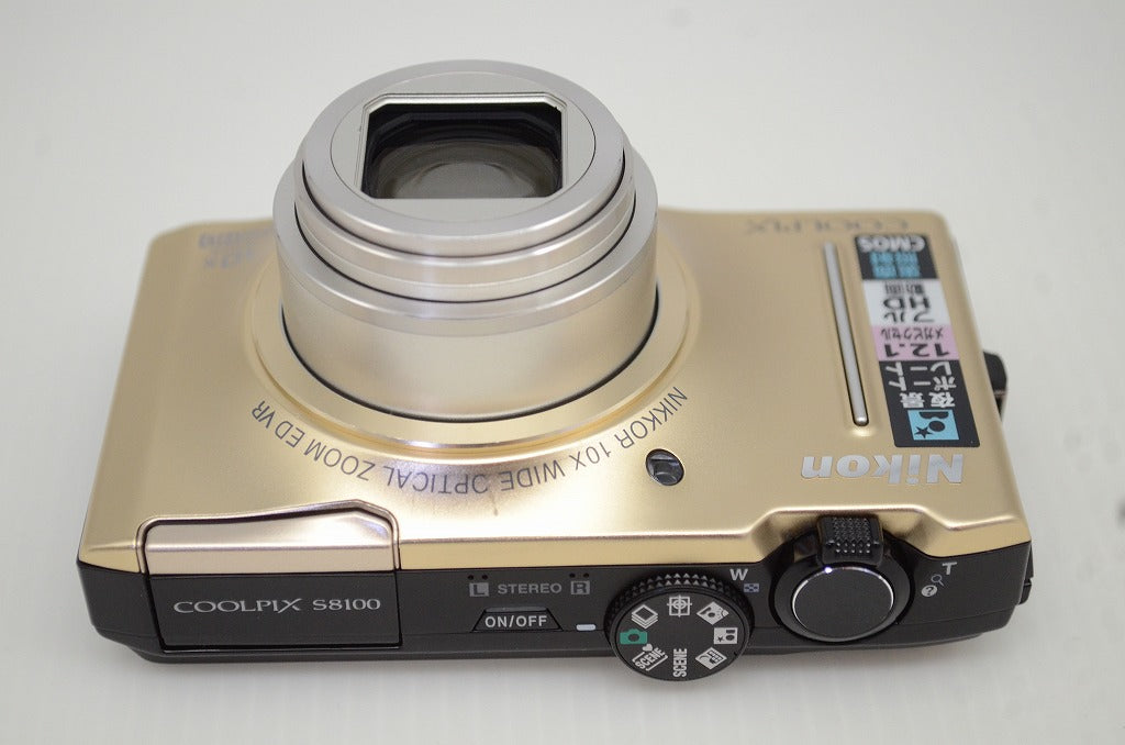 美品 Nikon ニコン COOLPIX S8100 コンパクトデジタルカメラ ゴールド 元箱付 251022j