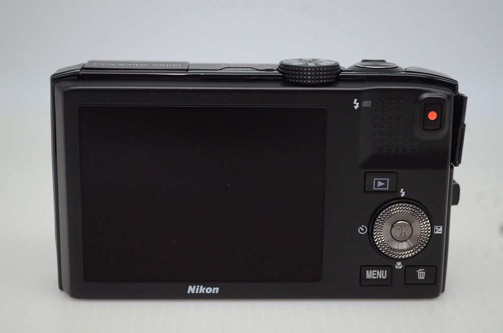 美品 Nikon ニコン COOLPIX S8100 コンパクトデジタルカメラ ゴールド 元箱付 251022j