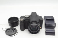 良品 Panasonic パナソニック LUMIX DMC-FZ8 デジタルカメラ フード付 241118ak