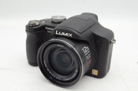 良品 Panasonic パナソニック LUMIX DMC-FZ8 デジタルカメラ フード付 241118ak