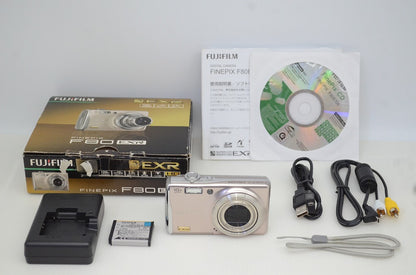 良品 FUJIFILM フジフィルム FinePix F80EXR コンパクトデジタルカメラ シルバー 251023w