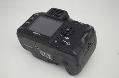 良品 PENTAX ペンタックス K100D + smc PENTAX DA 18-55mm F3.5-5.6 AL レンズキット デジタル一眼レフカメラ 251023r