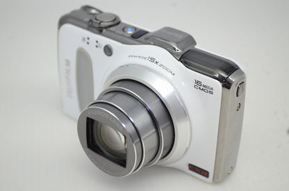 良品 FUJIFILM  フジフィルム FinePix F600EXR コンパクトデジタルカメラ ホワイト 元箱付 251027k