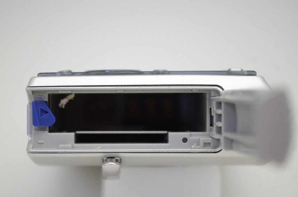 SONY ソニー DSC-T30 コンパクトデジタルカメラ シルバー 251029v