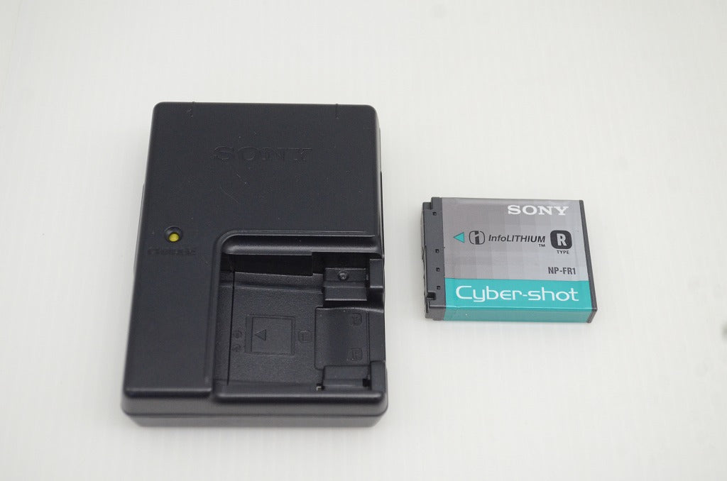 SONY ソニー DSC-T30 コンパクトデジタルカメラ シルバー 251029v