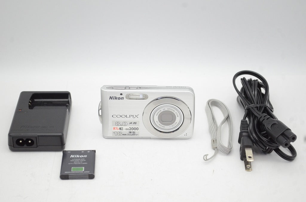 Nikon ニコン COOLPIX S210 コンパクトデジタルカメラ シルバー 250702n