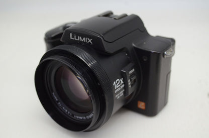 Panasonic パナソニック LUMIX DMC-FZ20 デジタルカメラ フード アダプター付 251029r