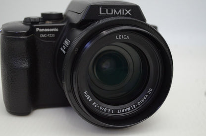 Panasonic パナソニック LUMIX DMC-FZ20 デジタルカメラ フード アダプター付 251029r