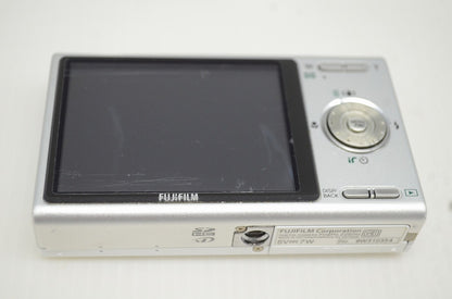 FUJIFILM フジフィルム FinePix Z250fd コンパクトデジタルカメラ デコレーションホワイト 251029s