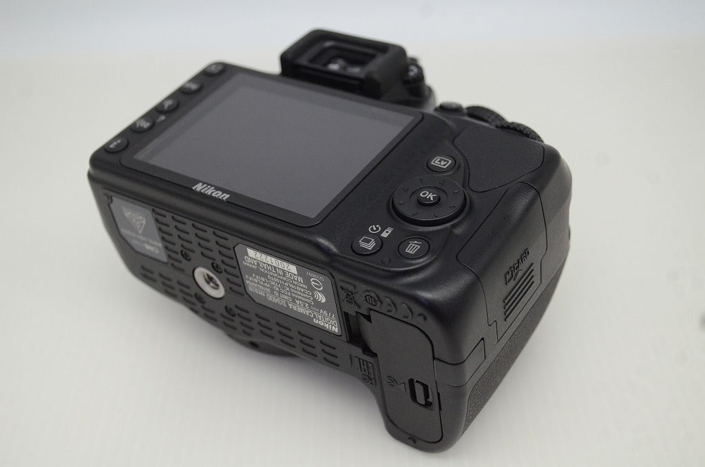 美品 Nikon ニコン D3400 ＋ AF-P DX 18-55mm VR レンズキット デジタル一眼レフカメラ 251027i