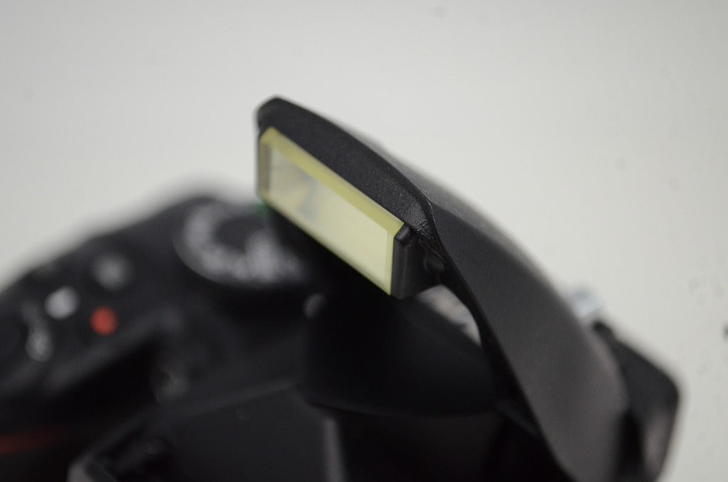 美品 Nikon ニコン D3400 ＋ AF-P DX 18-55mm VR レンズキット デジタル一眼レフカメラ 251027i