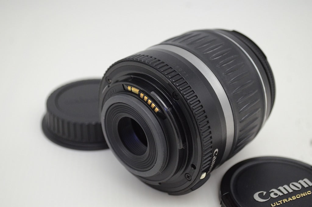 良品 Canon キヤノン EF-S 18-55mm F3.5-5.6 II USM APS-C ズームレンズ 251029af