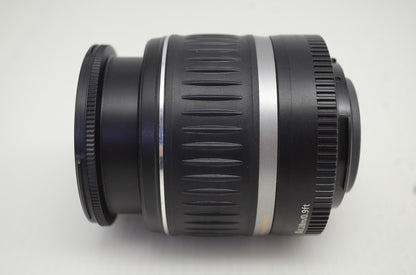 良品 Canon キヤノン EF-S 18-55mm F3.5-5.6 II USM APS-C ズームレンズ 251029af