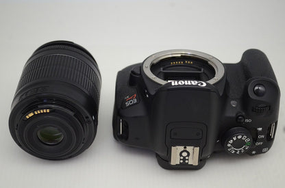 美品 Canon キヤノン EOS Kiss X7i ボディ + EF-S 18-55mm F3.5-5.6 IS STM デジタル一眼レフカメラ 元箱付 251027e