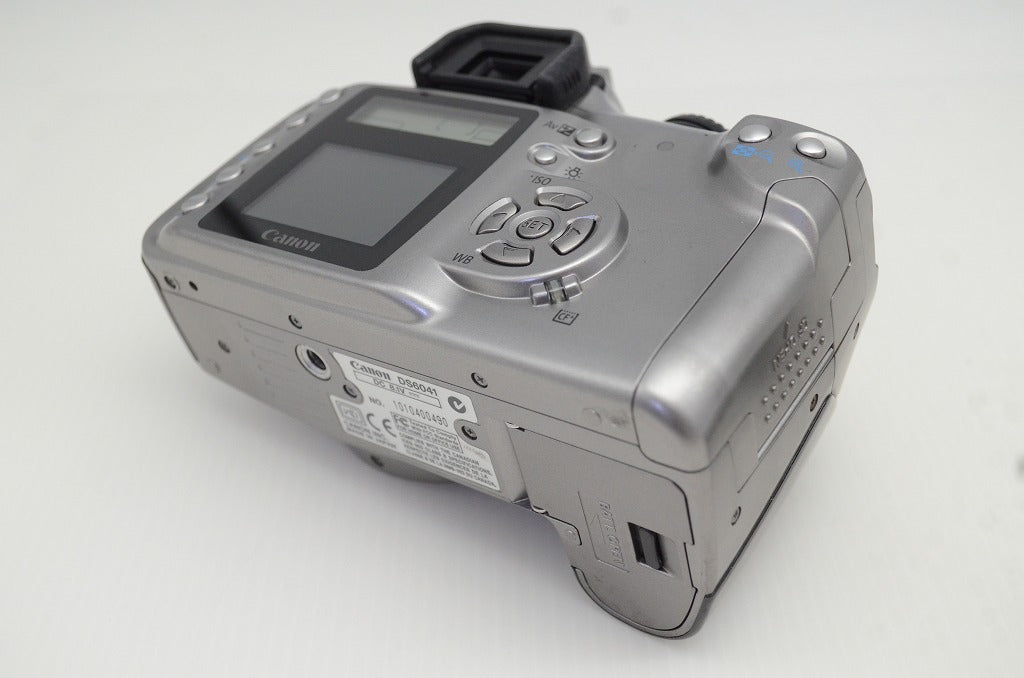 Canon キヤノン EOS Kiss Digital ボディ デジタル一眼レフカメラ 251029y