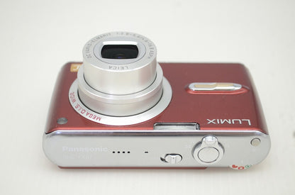 良品 Panasonic パナソニック LUMIX DMC-FX07 コンパクトデジタルカメラ レッド 元箱付 251024f