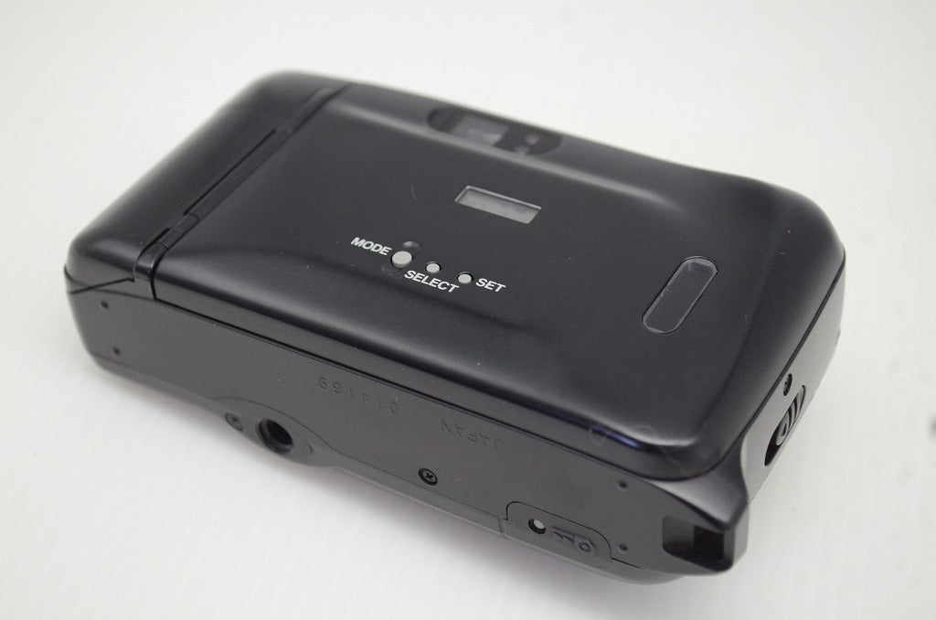 KYOCERA 京セラ Slim T (Carl Zeiss Tessar 35mm F3.5) 35mmコンパクトフィルムカメラ 251031v