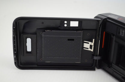 KYOCERA 京セラ Slim T (Carl Zeiss Tessar 35mm F3.5) 35mmコンパクトフィルムカメラ 251031v