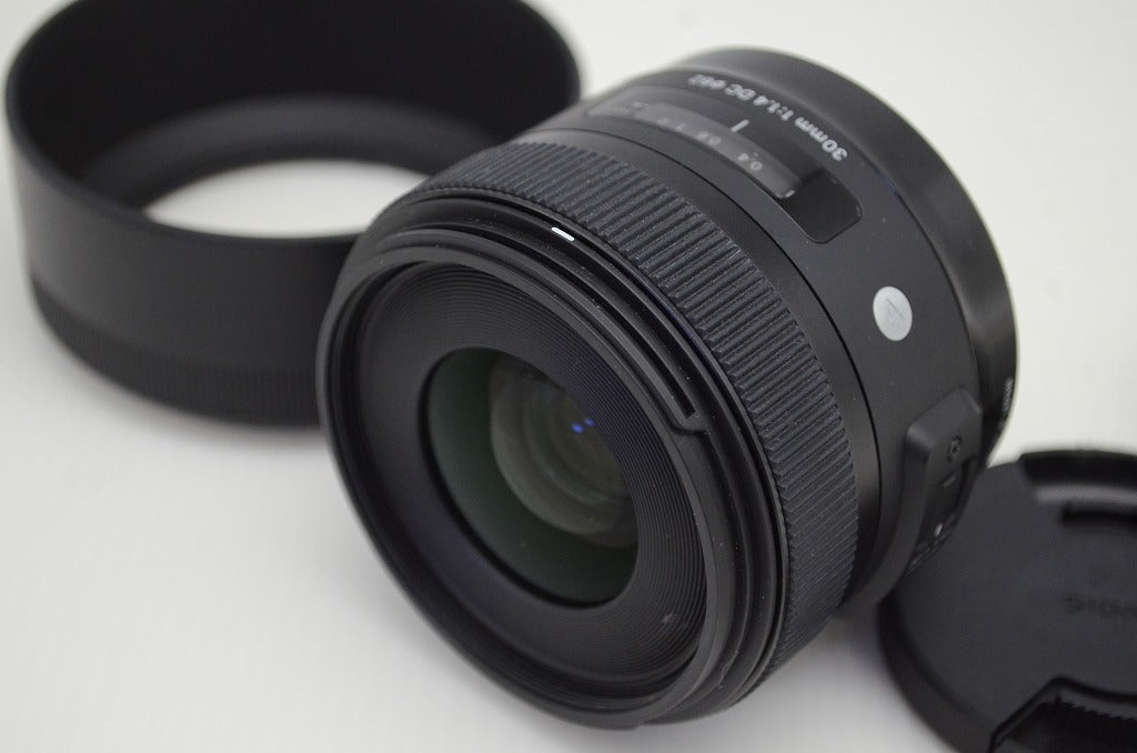 SIGMA シグマ Art 30mm F1.4 DC HSM Canon キヤノン EFマウント APS-C 単焦点レンズ フード付 251031o