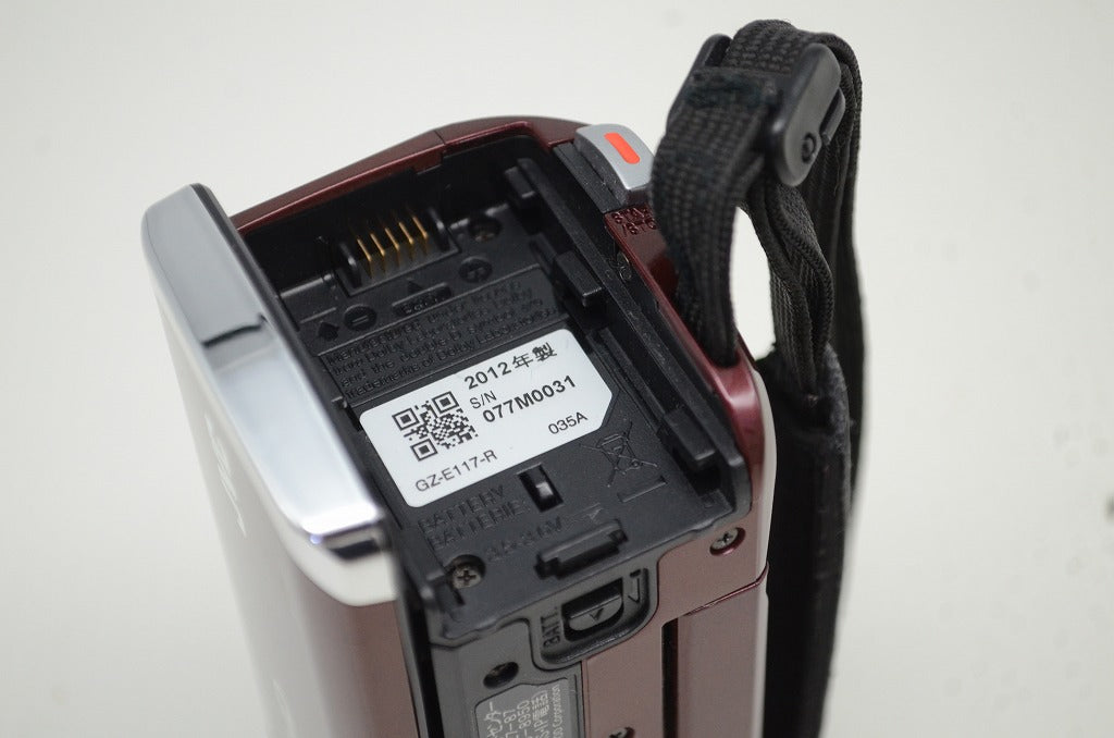 良品 JVC ケンウッド Everio GZ-E117 デジタルビデオカメラ レッド 元箱付 251030m