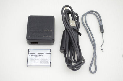 良品 OLYMPUS オリンパス STYLUS VH-515 コンパクトデジタルカメラ シルバー 251020c