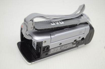 JVC ケンウッド Everio GZ-E220 デジタルビデオカメラ シルバー 251030i