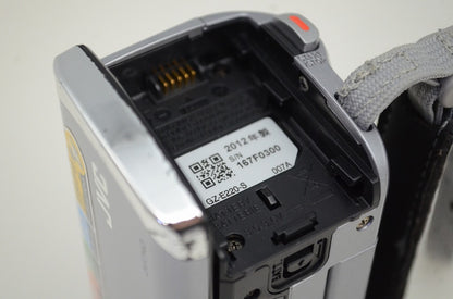 JVC ケンウッド Everio GZ-E220 デジタルビデオカメラ シルバー 251030i