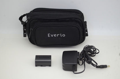 JVC ケンウッド Everio GZ-E220 デジタルビデオカメラ シルバー 251030i