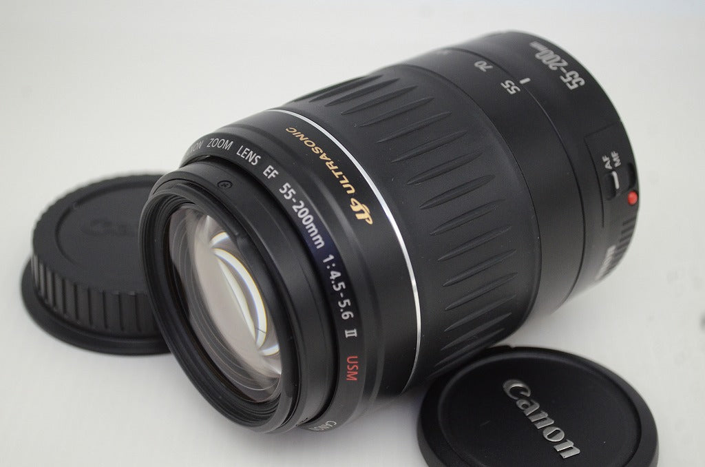 美品 Canon キヤノン EF 55-200mm F4.5-5.6 II USM フルサイズ ズームレンズ 251029ad