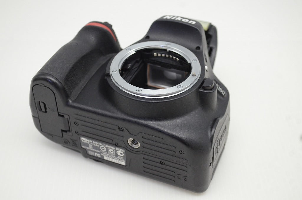 Nikon ニコン D5100 ボディ デジタル一眼レフカメラ 251020x