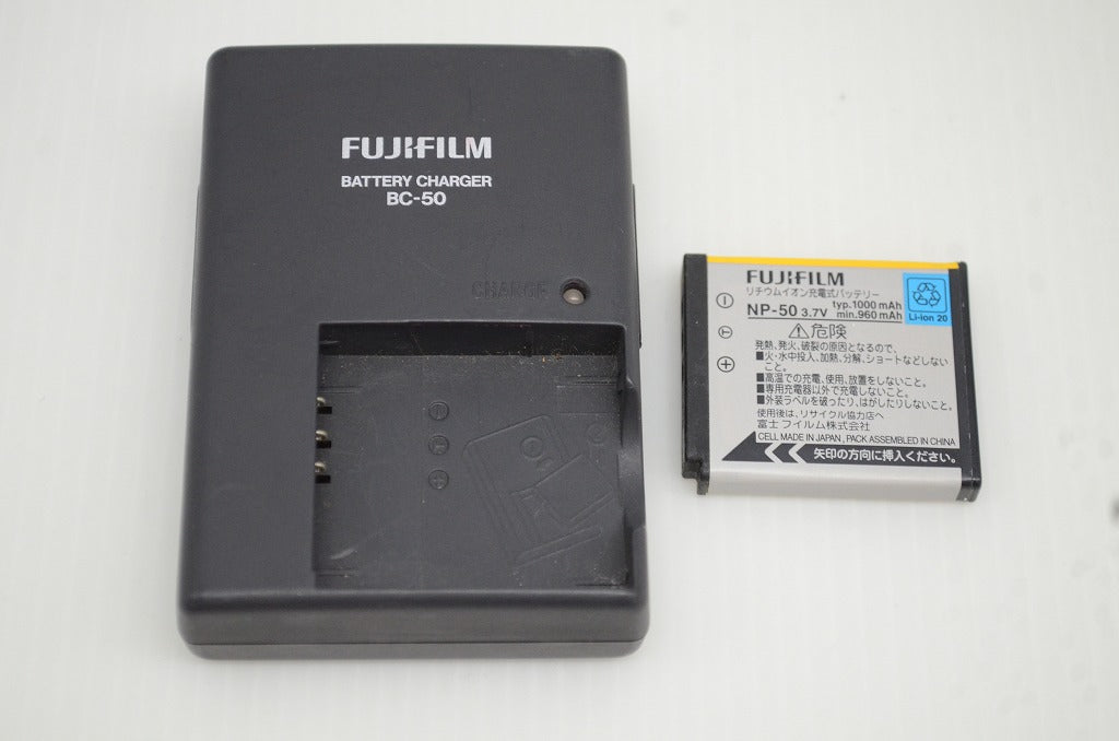 訳あり品 FUJIFILM フジフィルム FinePix F60fd コンパクトデジタルカメラ ブラック 251030u