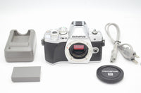 OLYMPUS オリンパス OM-D E-M10 Mark III ボディ ミラーレス一眼カメラ シルバー 250802q