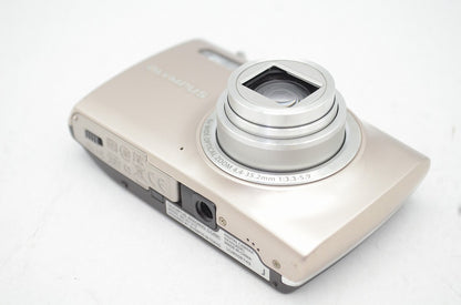 OLYMPUS オリンパス STYLUS VH-515 コンパクトデジタルカメラ シルバー 250807d