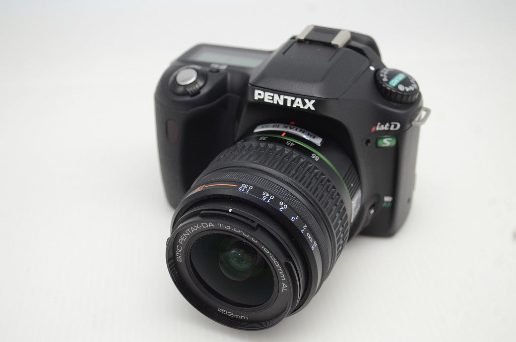 良品 PENTAX ペンタックス *ist DS + smc PENTAX DA 18-55mm F3.5-5.6 AL レンズキット デジタル一眼レフカメラ 251031e