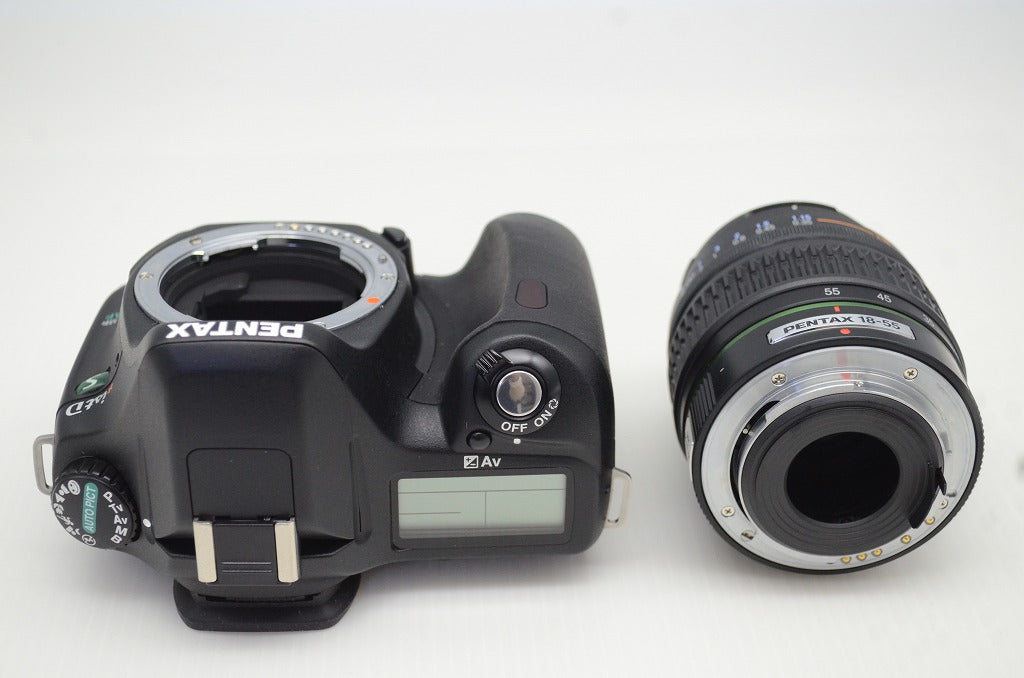 良品 PENTAX ペンタックス *ist DS + smc PENTAX DA 18-55mm F3.5-5.6 AL レンズキット デジタル一眼レフカメラ 251031e